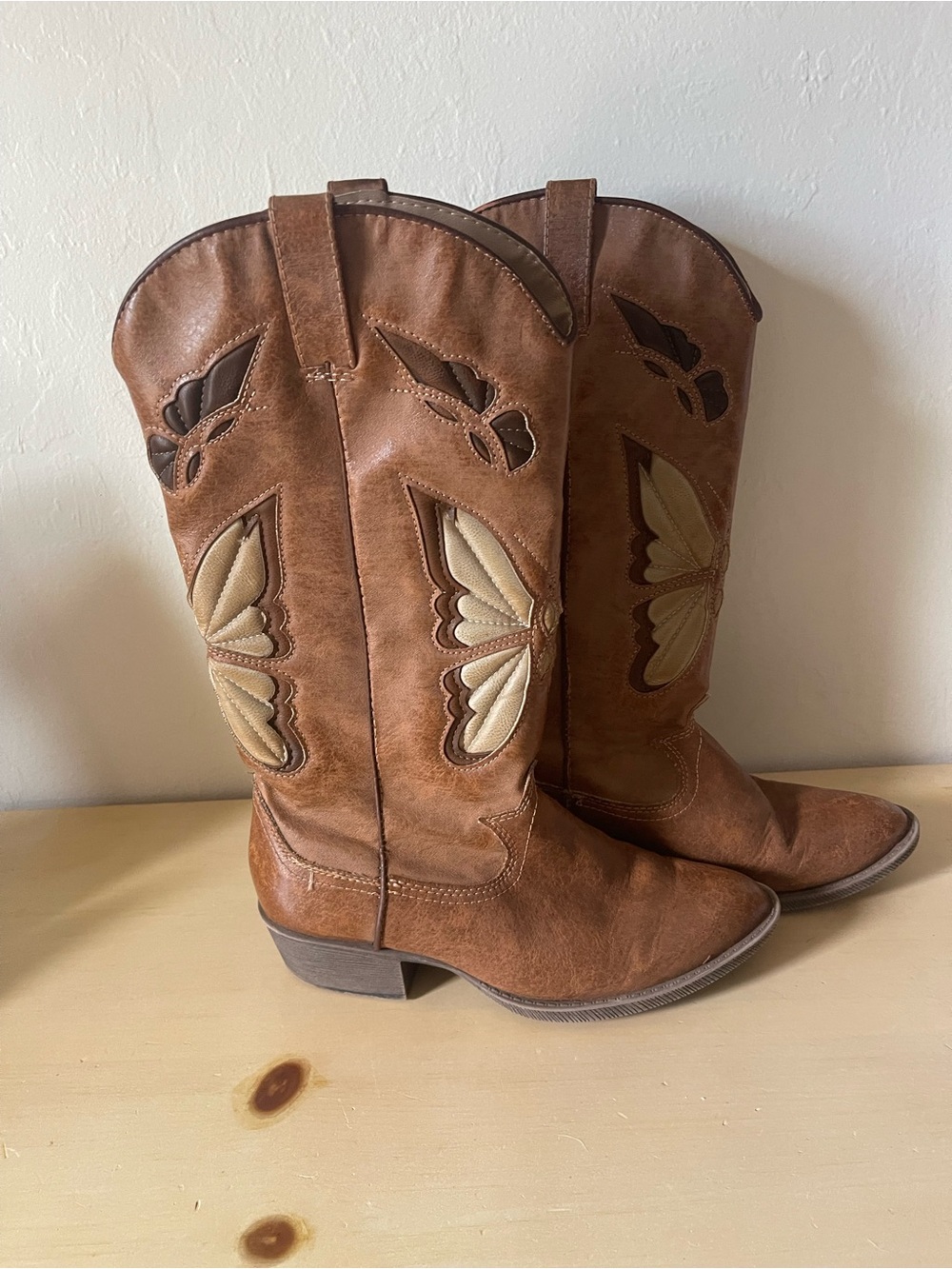 Mariposa Brown butterfly-Inspired Pull-On Cowboy Boots with Tan Inlays